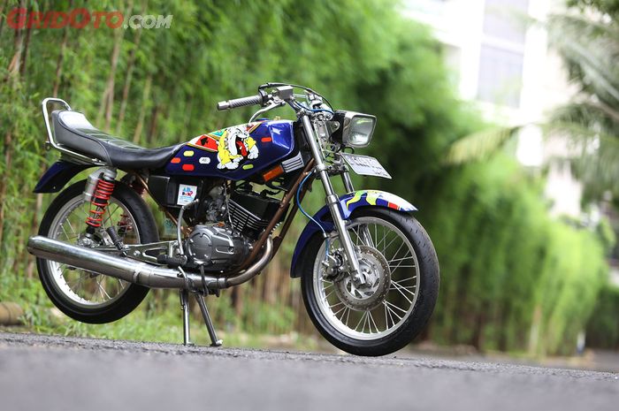 Rx King Pakai Velg Ninja Rr. Keren Nih Si Raja Jalanan Dimodif Pakai Tema Valentino Rossi