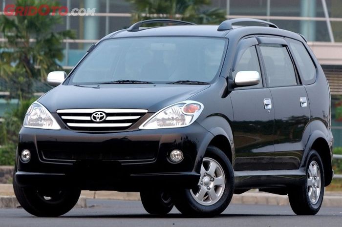 Cara Ganti Kanvas Rem Depan Avanza. Ternyata Ganti Kampas Rem Toyota Avanza di Bengkel Resmi