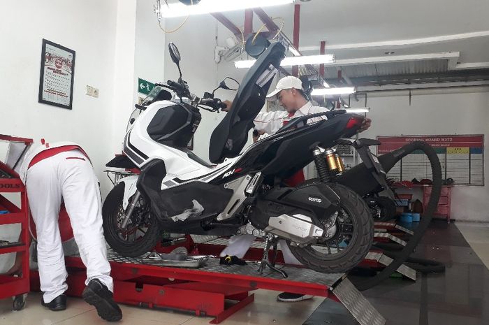 Harga Oli Gardan Vario 110. Biar Aman, Kapan Sebaiknya Ganti Oli Gardan di Motor Matic