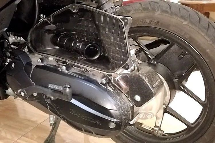 Oli Naik Ke Filter. Terungkap, Ini Penyebab Oli Mesin Motor Naik ke Filter Udara
