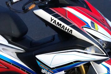 Gambar Aerox Modifikasi. Galeri Foto Modifikasi Yamaha Aerox 155 'Shoei X14' Asal Pangkal