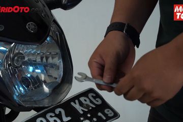 Cara Menurunkan Headlamp Old Vixion. Cuma Modal Kunci Pas, Bisa Atur Ketinggian Lampu New V-ixion