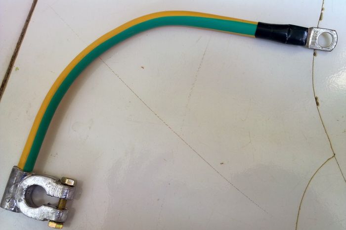 Penyebab Kabel Aki Motor Panas. Kabel Massa Aki Dibiarkan Banyak yang Putus, Ini Efek yang
