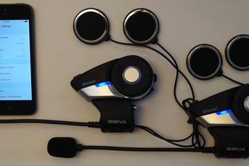 Helm Bisa Telpon. Intercom Helm Mengalami Gangguan? Ini Cara Ampuh
