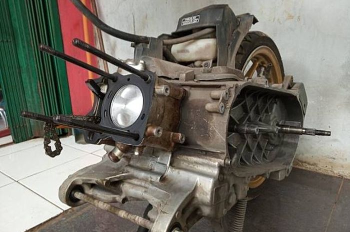 Ukuran Pen Piston Kaze. Honda Vario 125 Generasi Pertama Bore Up Pakai Piston 54 mm