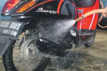 Cara Mencuci Motor Scoopy Yang Benar. Bisa Bikin Bodi Baret, Hindari Kebiasaan Ini Saat Cuci Motor