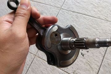 Tanda Tanda Seher Vixion Kena. Jarang Terdeteksi, Ini Tanda Setang Piston Motor Mulai Rusak