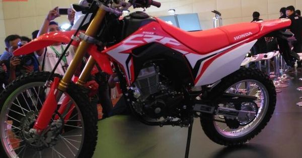 Honda Verza Ban Tapak Lebar. Meski Kalah Power Dengan Honda Verza, CRF150L Bisa Saja