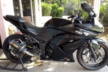 Spesifikasi Ninja 250 Karbu. Ninja 250 Karburator Bekas Masih Laris, Mesin Padat Cocok Buat