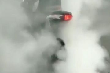 Ninja 250 Ban Cacing. Video Kawasaki Ninja 250 Pakai Ban Cacing Berlaga Seperti Juara
