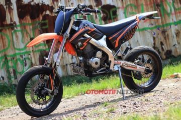 Swing Arm Klx Modifikasi. Awalnya Enggak Niat, Modifikasi Kawasaki KLX Dari Depan Sampai