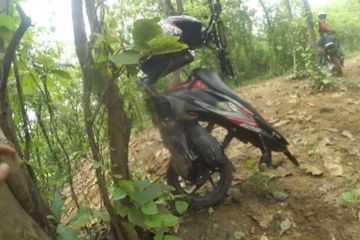 Vario 125 Modif Trail. Detik-Detik Honda Vario Terlempar, Enggak Gampang Bawa Matik