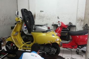 Biaya Turun Mesin Vespa Sprint. Biaya Jasa Servis Besar Vespa Matik di Bengkel Resmi, Enggak