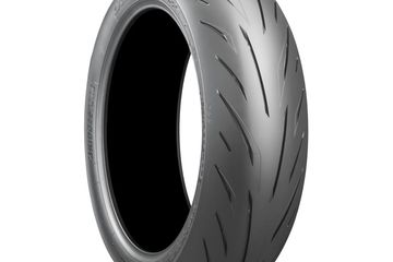 Harga Ban Bridgestone Ninja Rr. Meluncur di Jerez, Ini Perkiraan Harga Ban Bridgestone Battlax S22