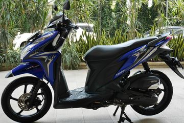 Lampu Belakang Vario 125 Mati. Honda Vario 125 Lawas Boros Lampu Rem? Ada 3 Biang Keroknya