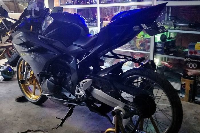 Ninja Rr Hitam Modif Jari Jari. CBR250RR Ganti Pelek Jari-Jari Dan Ban Cacing, Ini Komentar