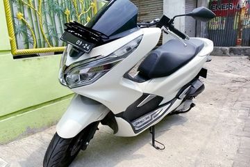 Berapa Harga Honda Pcx Bekas. Bikin Galau, Segini Banderol Harga Honda PCX Bekas Tahun 2018