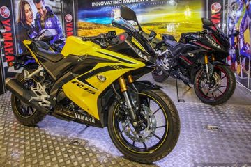 Ukuran Oli Shock Depan R15 V3. Yamaha All New R15 Unik Di Kaki Depan, Kiri Kanan Beda Volume