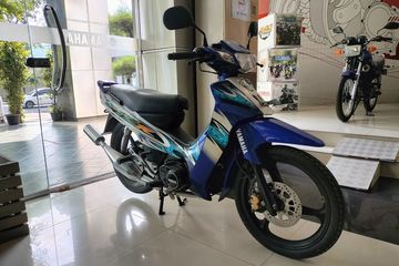 Harga Motor F1zr Baru. Yamaha F1ZR Baru Masih Dipajang di Dealer Yamaha Ini, Dijual