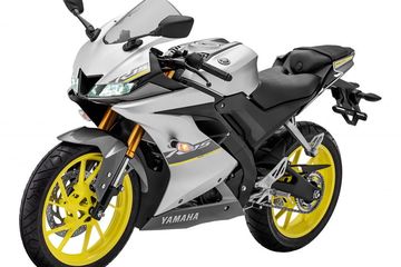 Harga R15 V3 Baru. Yamaha R15 V3 Muncul Warna Baru di Malaysia, Harganya Selisih