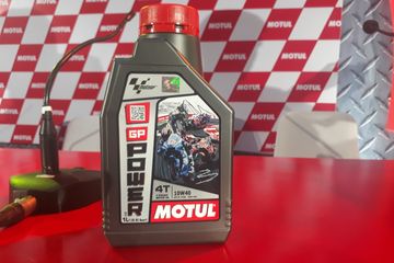 Harga Oli Motul Ninja 250. Lisensi MotoGP, Motul GP Power & GP Matic Malah Bukan Varian