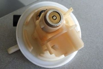 Cara Memperbaiki Fuel Pump Mio M3. Cara Deteksi Fuel Pump Rusak di Motor Injeksi