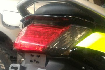 Lampu Stop Nmax Ka Kra. Pantes, Ini Yang Bikin Yamaha 'Dilarang' Bikin Lampu Rem NMAX