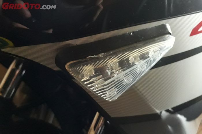 Starter Klakson Sein Tidak Menyala Padahal Aki Masih Ok. Kenali 4 Penyebab Lampu Sein Motor Mati