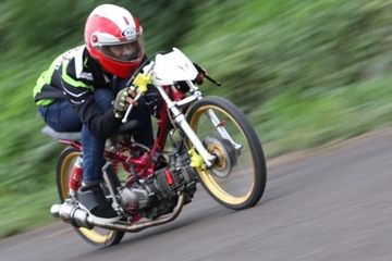Ukuran Rasio Jupiter Z 200cc. Jagoan Balap Malam! Ini Dia Spek Korekan Yamaha Vega R 236 cc