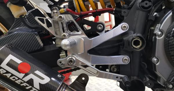 Cara Pasang Underbone Ninja 250 Fi. Pakai Footstep Underbone WR3 di Sport Bike Bukan Sekadar Gaya