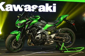 Apakah Motor Baru Sudah Ada Olinya. Kenapa Motor Baru Harus Ganti Oli di 1.000 Kilometer Pertama