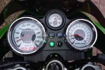 Lampu Indikator Ninja Rr Mati. Jadi Main Tebak-tebakan, Motor Kawasaki ini Gak Punya Fuel Meter