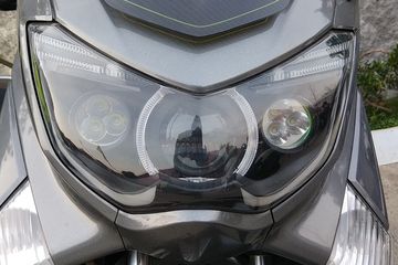 Lampu Projie Honda Beat Fi. Sebelum Pasang Lampu Projie di Motor, Simak Dulu Pilihannya Nih