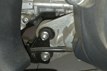 Karet Engine Mounting Nmax. Engine Mounting Yamaha Aerox 155 Berongga, Dipertanyakan