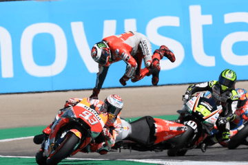 Apa Itu Crash Motor. Ini Yang Dimaksud High Side Crash di MotoGP