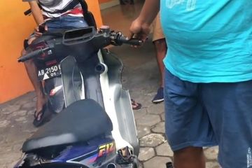 Cara Membuat Knalpot F1zr Nyaring. Garingnya Ngangenin, Suara Yamaha F1ZR Diseting Mekanik
