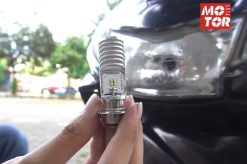 Lampu Led Untuk Motor Honda Revo. Cara Pasang Bohlam LED Tanpa Ubah Kelistrikan di Motor Lawas