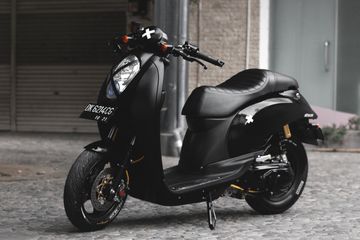 Honda Scoopy Karbu. Honda Scoopy Karbu Seba Hitam, Kaki Dipermak, Biaya 2x Harga