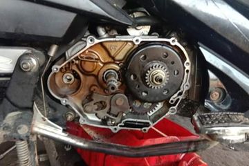 Bagian Dalam Mesin Motor. Muncul Kerak dan Part Dalam Mesin Motor Menguning, Apa