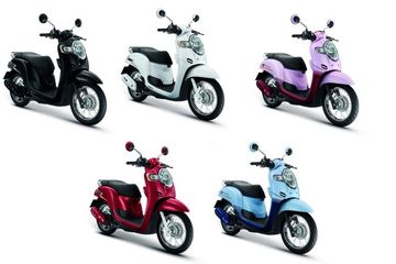 Scoopy Thailand Di Indonesia. Ini lho Bedanya Honda Scoopy Thailand dan Indonesia, Keren