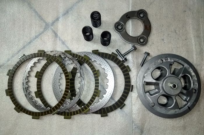 Bak Kopling Mx King. Luar Biasa Rasanya, Pasang Assist dan Slipper Clutch Motor