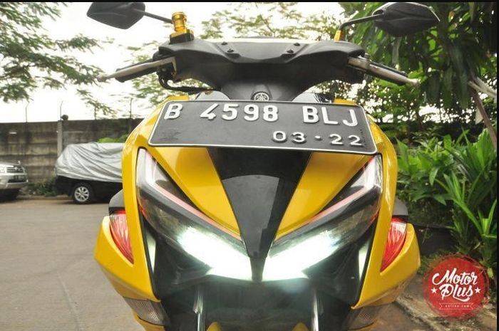 Cara Pasang Lampu Hazard Aerox 155. Tips Pasang Lampu Hazard, Pemilik Motor Yamaha Aerox 155