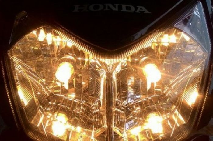 Modifikasi Lampu Mio Gt. Gampang Banget, Begini Trik Bikin Lampu Depan Makin Terang