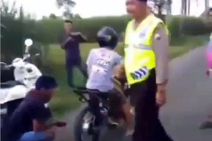 Cara Setting Motor Drag. Ajaib, Video Joki Setting Motor di Jalan Umum Bukannya Ditangkap