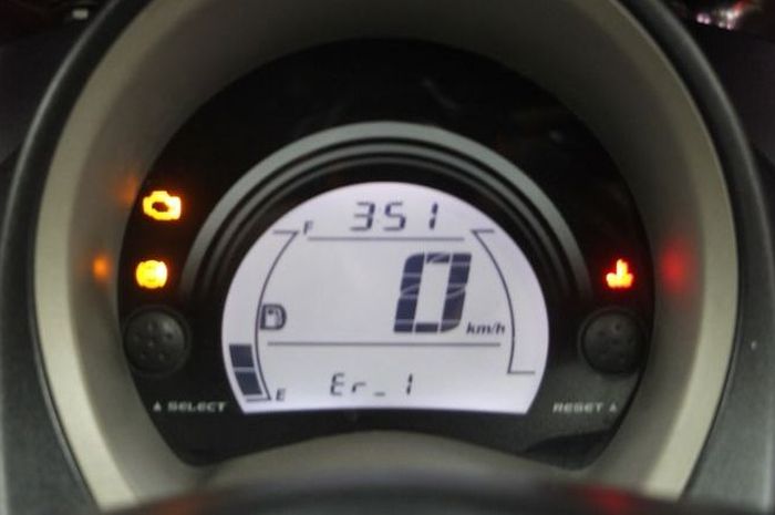 Penyebab Speedometer Nmax Tidak Berjalan. Nangis Pemilik Yamaha NMAX Jika Mengalami Kabel Speedometer