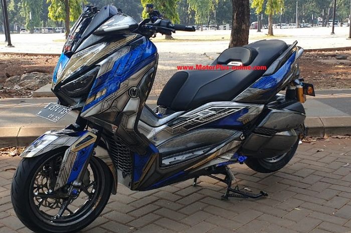 Mika Lampu Depan Yamaha Nmax. Pakai Aksesoris dan Komponen Mahal, Tampang Yamaha XMAX