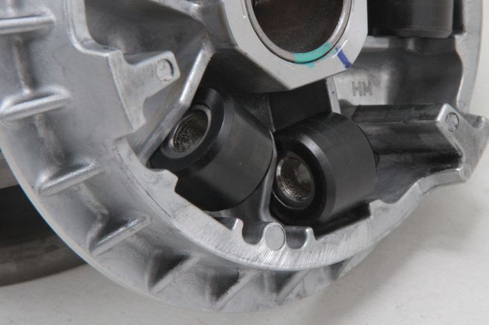 Berat Roller Genio. Pakai Roller Adiknya, Dijamin Akselerasi Skutik Adventure Honda