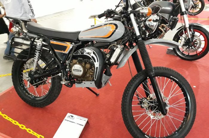Yamaha Rx King Modifikasi Trail. Tampil Gagah! Motor Trail Hasil Kawin Silang Yamaha RX-K