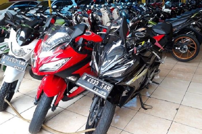 Apakah Aman Beli Motor Tarikan Leasing. Bikers Wajib Waspada, Motor Seken Tarikan Leasing Dijual Murah