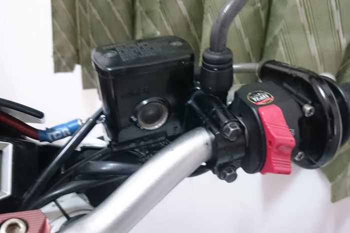 Harga Master Rem Jupiter Mx. Pengguna Yamaha V-ixion Ini Pasang Master Rem Bawaan Milik